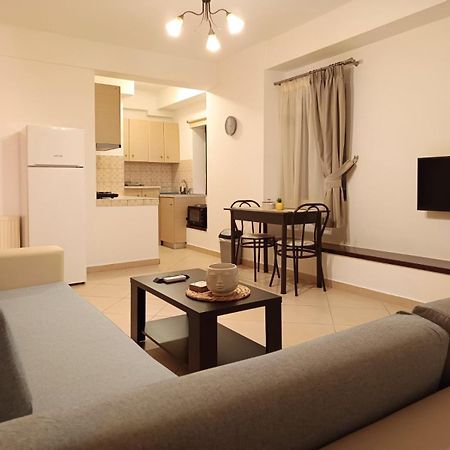 To Agioklima Hotel Ioannina Eksteriør billede
