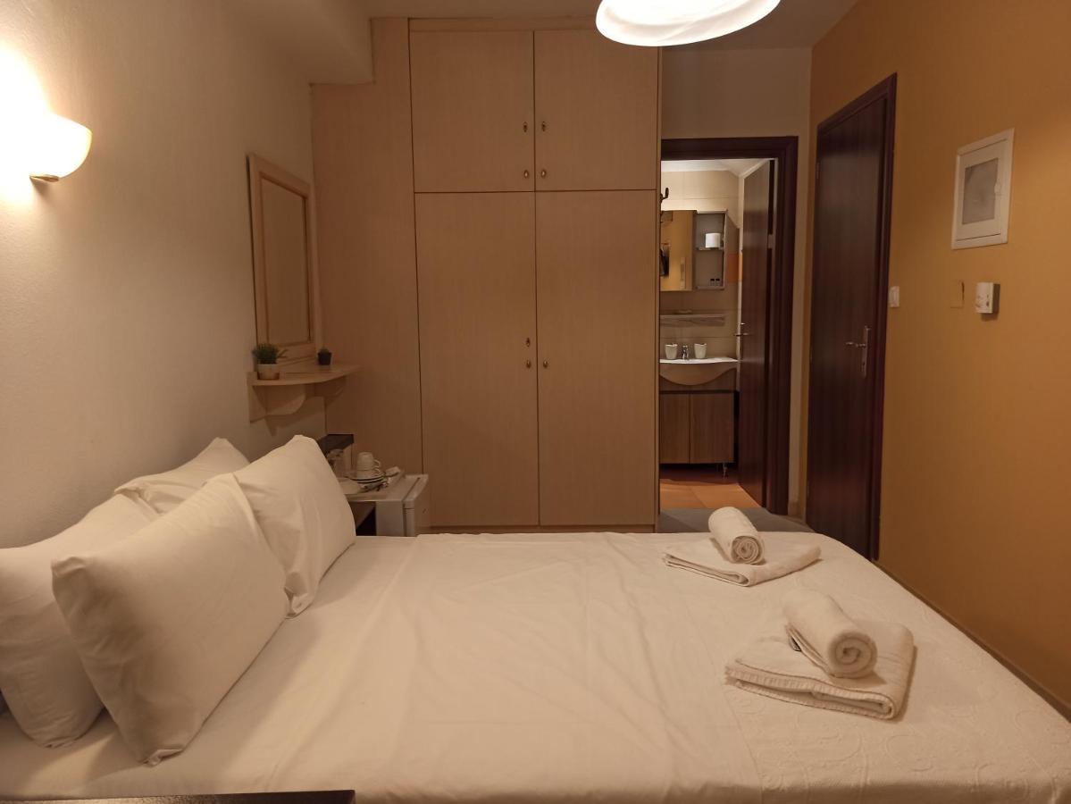 To Agioklima Hotel Ioannina Eksteriør billede