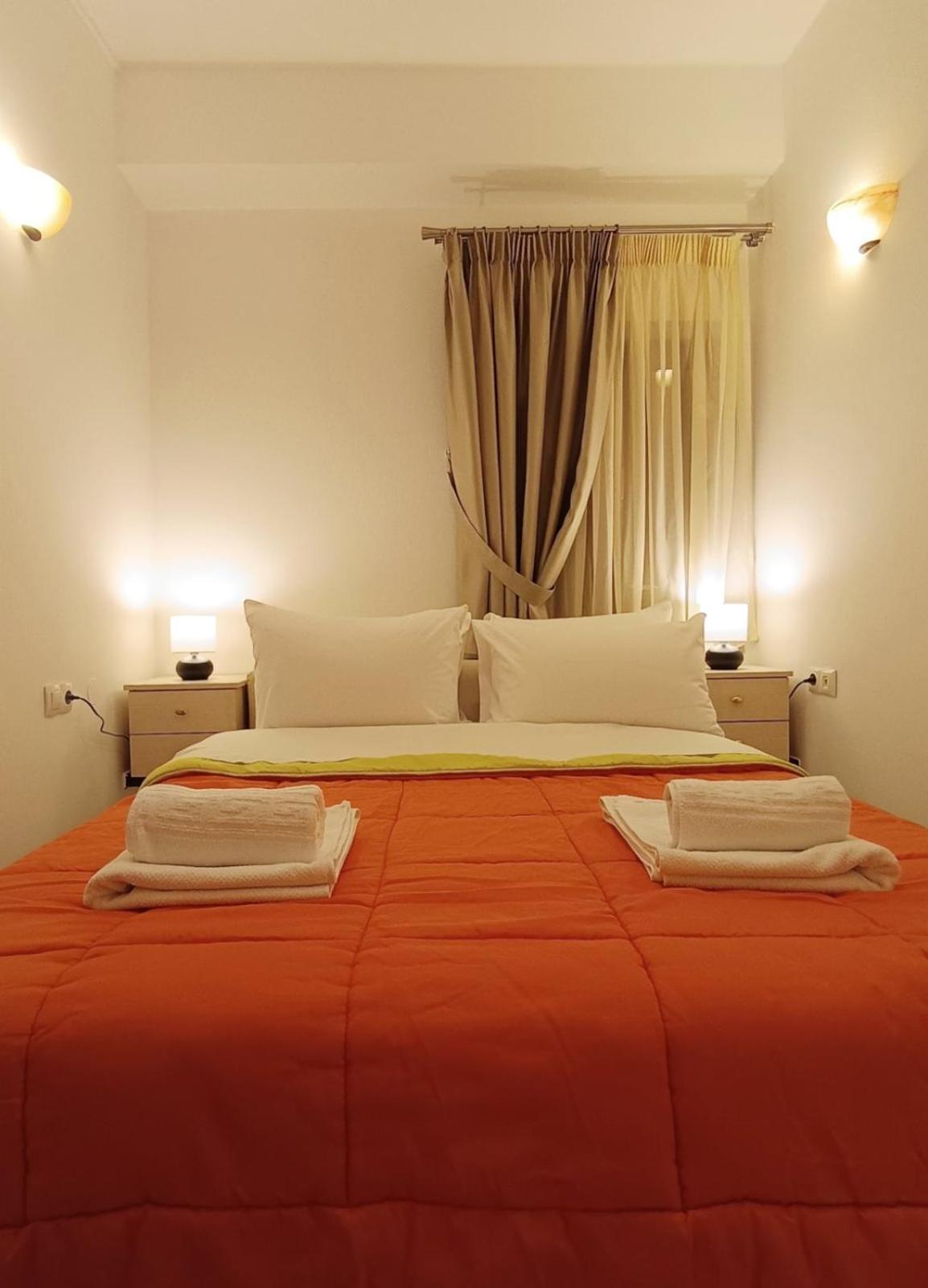 To Agioklima Hotel Ioannina Eksteriør billede